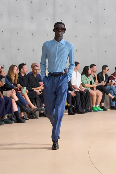 Look 20